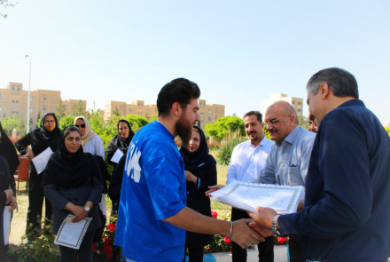تجلیل از پرسنل محترم خدمات