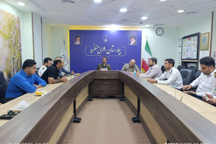 تجلیل از پرسنل انتظامات بیمارستان ۹دی در هفته نیروی انتظامی